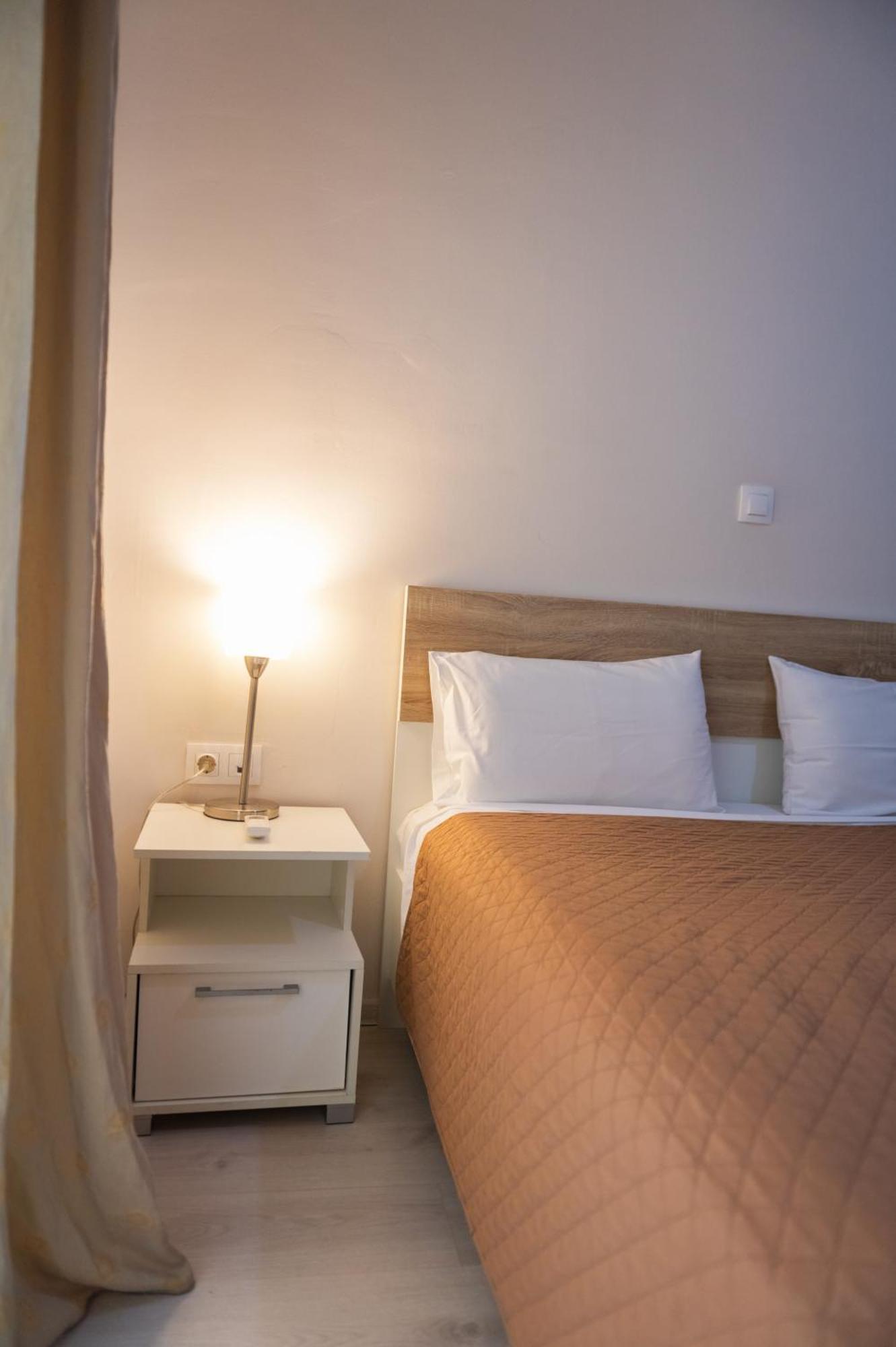 Central Luxurious Suite Near Lighthouse 亚历山德鲁波利斯 外观 照片