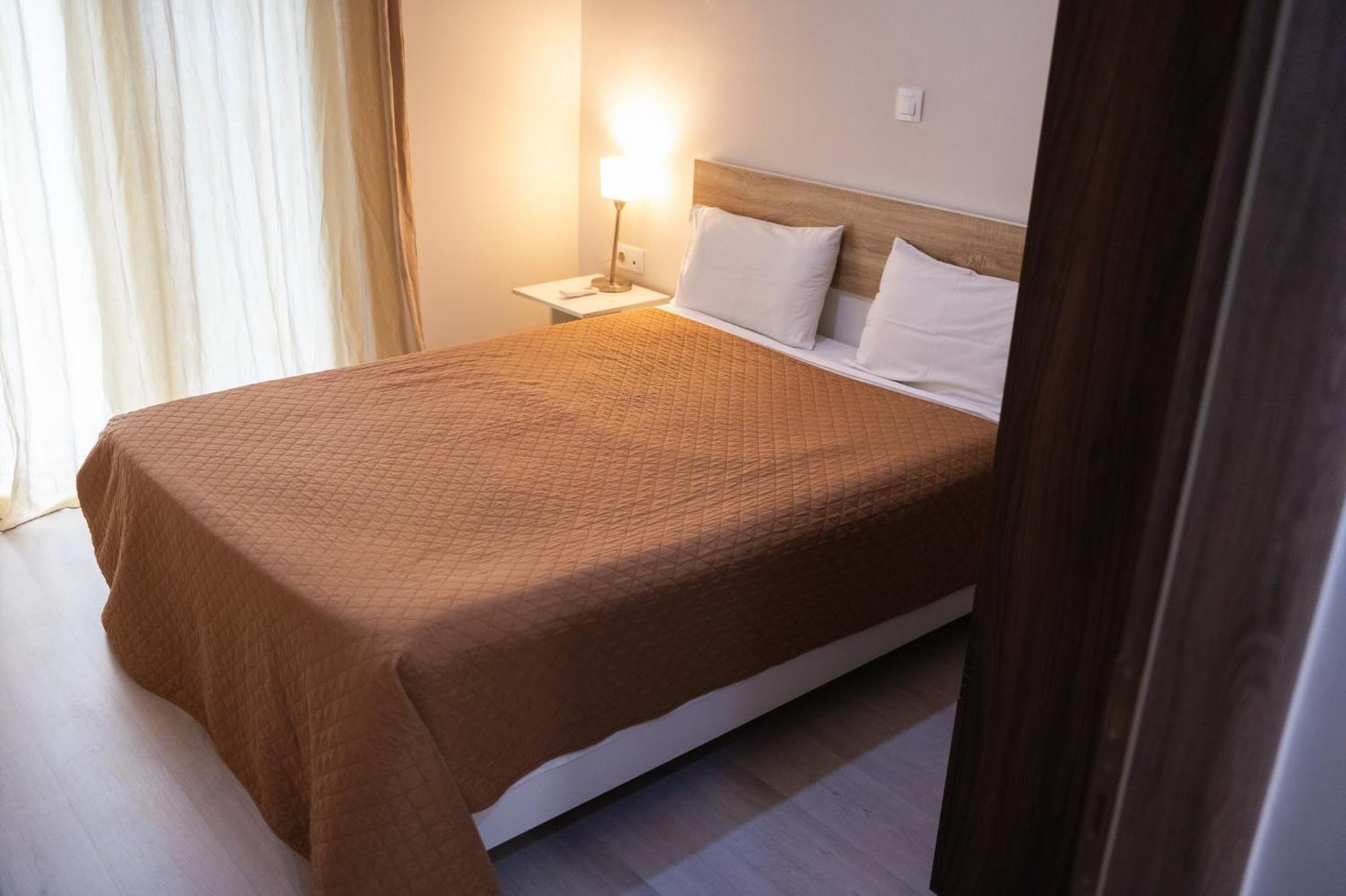 Central Luxurious Suite Near Lighthouse 亚历山德鲁波利斯 外观 照片