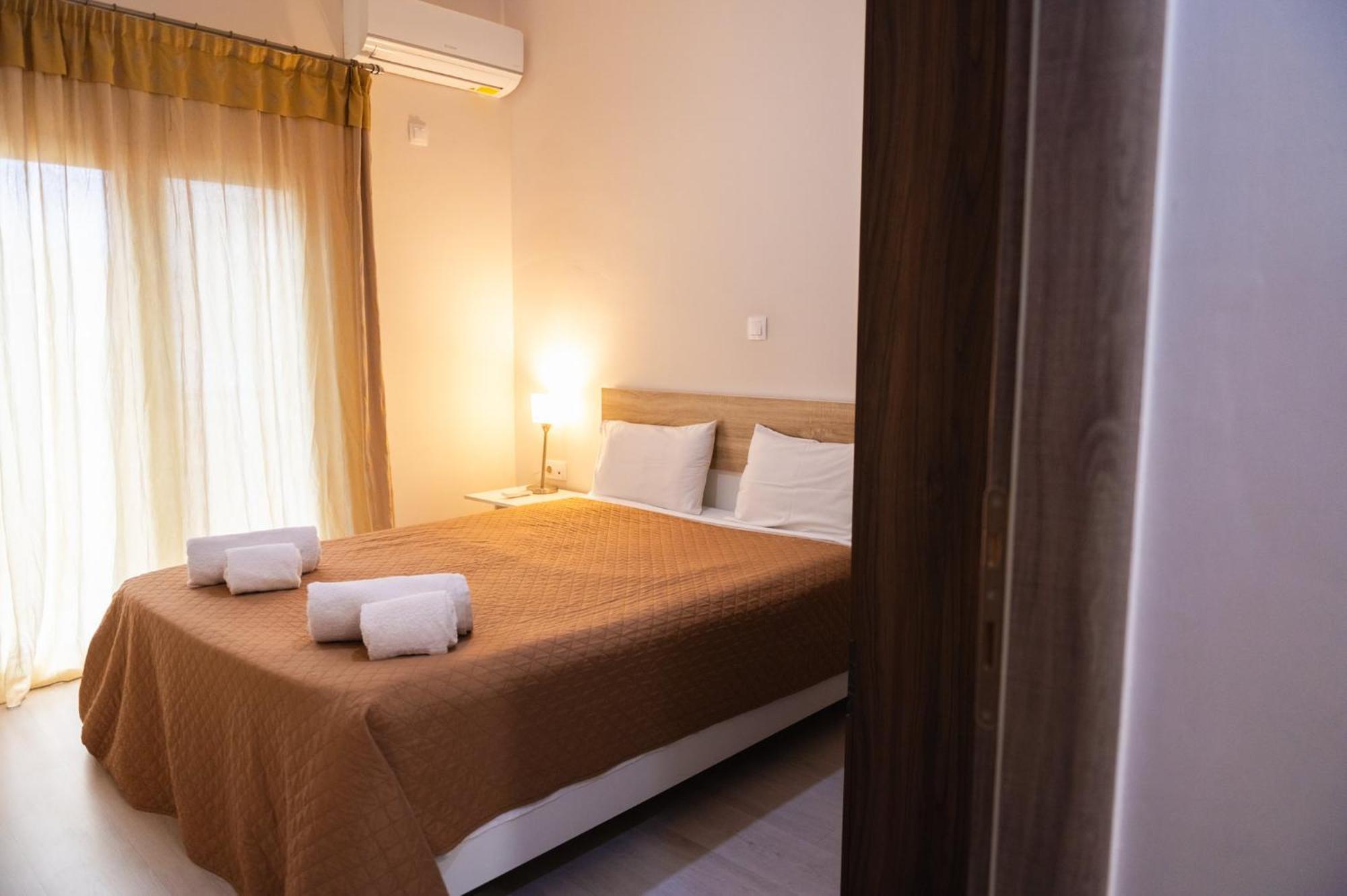 Central Luxurious Suite Near Lighthouse 亚历山德鲁波利斯 外观 照片